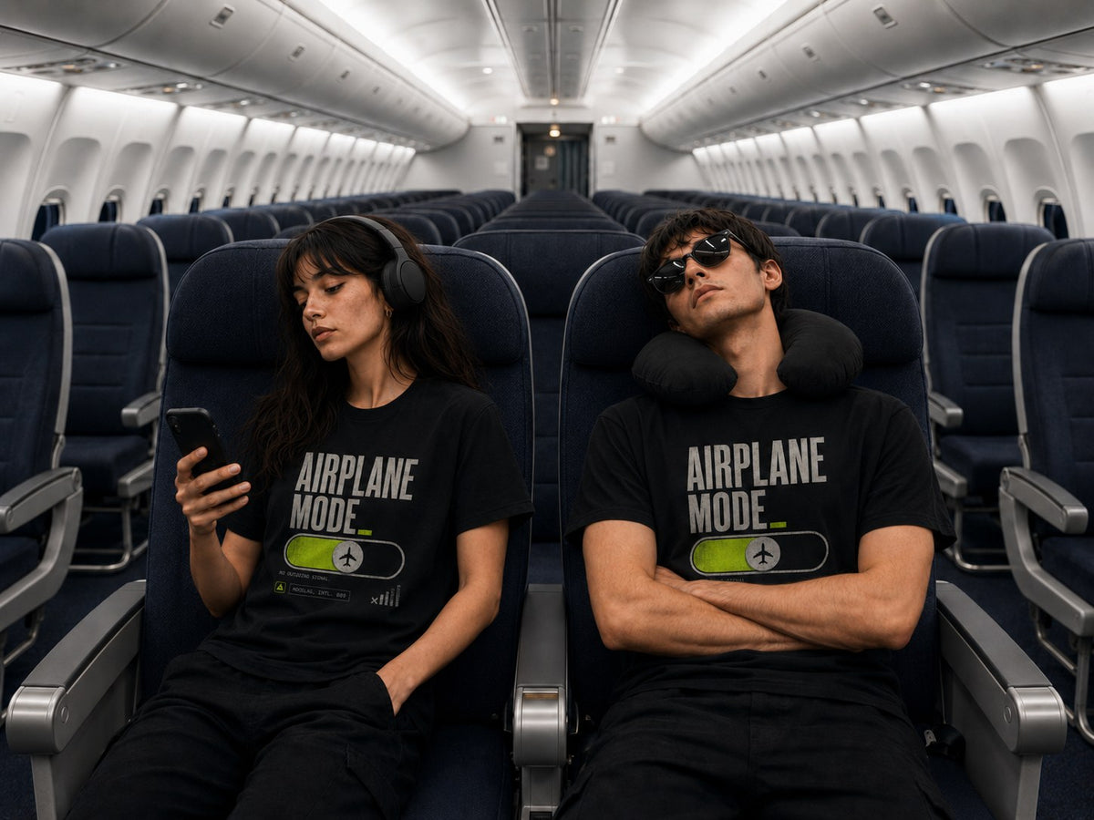 Tee - Airplane Mode — T-shirt MOODLAG, vue 1, hero