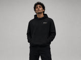 Hoodie - Connection Lost_ — hoodie noir porté par un homme, vue de face, logo poitrine MOODLAG, vue 5, porté homme