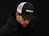 Trucker Cap - MoodLag_ Basic D — casquette trucker MOODLAG noire et blanche, vue 2, hero