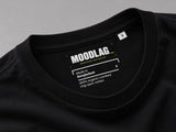 Tee - MoodLag_ Basic E — détail de l'étiquette intérieure, coton biologique, fabriqué au Bangladesh